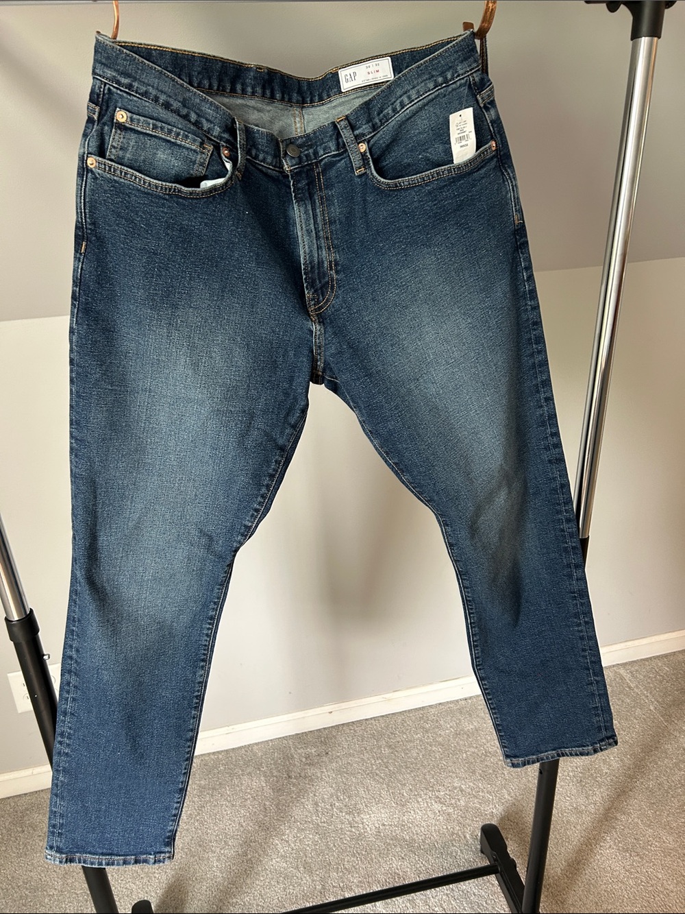 GAP Men's Dark Indigo Slim Straight Jeans NWT